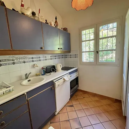 Maison Individuelle 2 Avec Jardin, Piscine Et Tennis, Proche Du Centre-village - Fr-1-726-44 Holiday home *